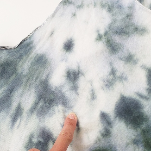 DIVIDED H & M TIE DYE BLUE TANK SLEEVE CROP TOP M - Picture 6 of 8